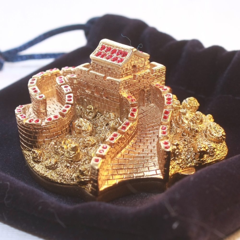 2007 Estee Lauder Glorious Great Wall of China